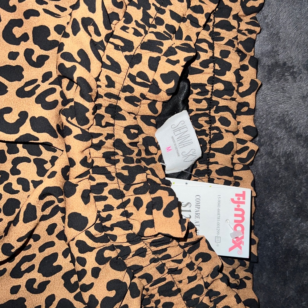 Cheetah Print Short Skirt